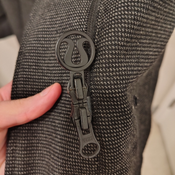 Lululemon Audrey Jacket size 6 - Picture 7 of 9